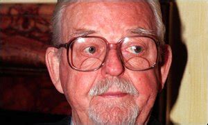 david tomlinson wikipedia.